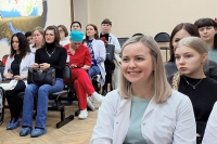 Студенты-медики приступили к преддипломной практике в МОКМЦ