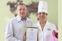 Поздравляем с юбилеем старшую медицинскую сестру отделения гнойной хирургии МОКМЦ - Бакалову Светлану Рамазановну
